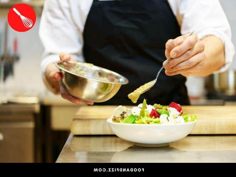 Boiled dressing is also known as cooked dressing and was a replacement for mayonnaise dressing. Its main component is egg yolks.