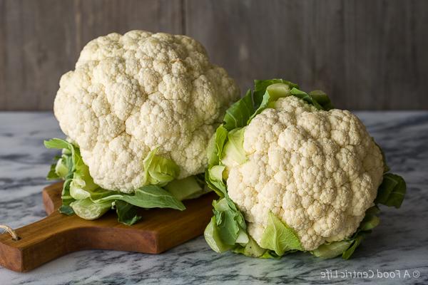 Heads of fresh cauliflower.
